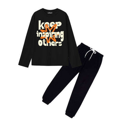 Boys Black Regular Fit Cotton Printed Full Sleeve T-Shirt & Black Pant Combo